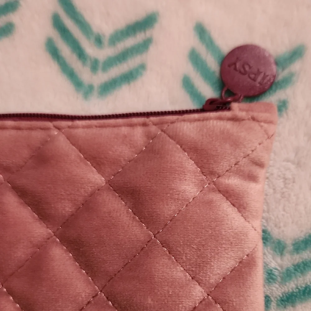 ipsy five stylish